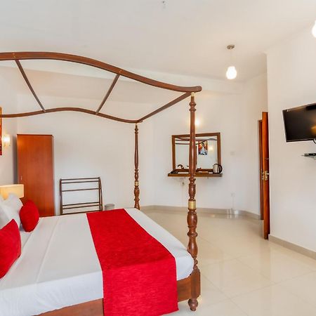 Kandy City Oasis Hotel Екстериор снимка